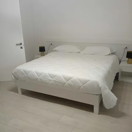 Mya Luxury And Wellness *