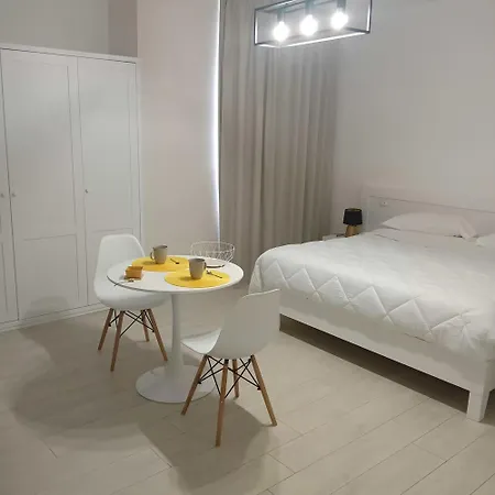 Mya Luxury And Wellness Love hotel